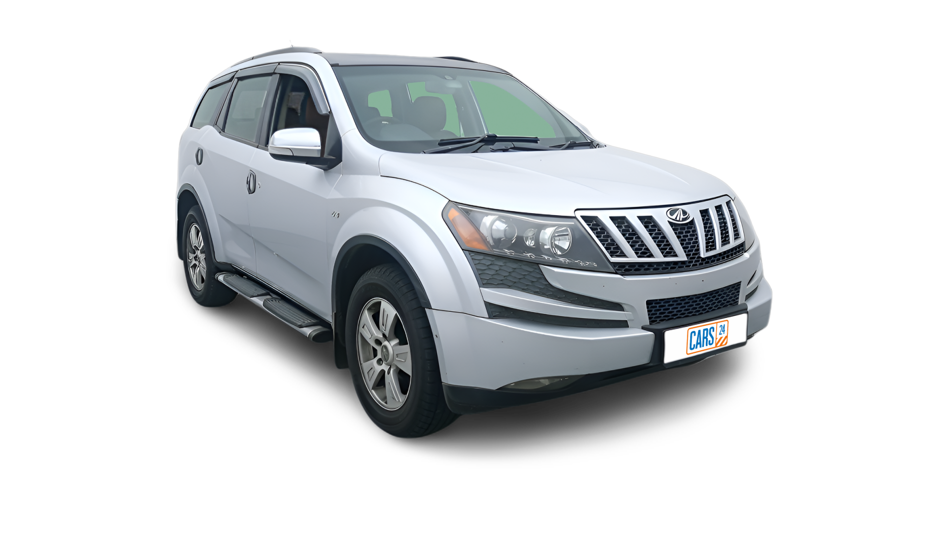 Mahindra XUV500-img